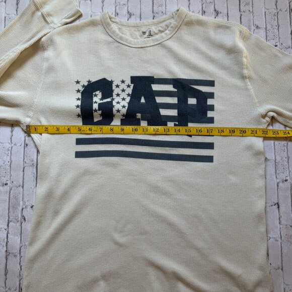 Gap Waffle Knit Long Sleeve Beige Shirt With Navy Logo & Flag Graphic Mens XL - Picture 9 of 13